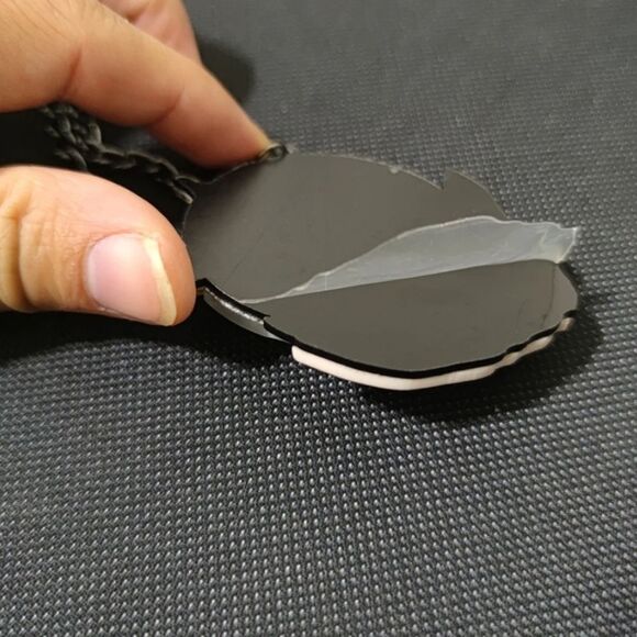 NWOT Crystal Ball Necklace - Picture 8 of 8